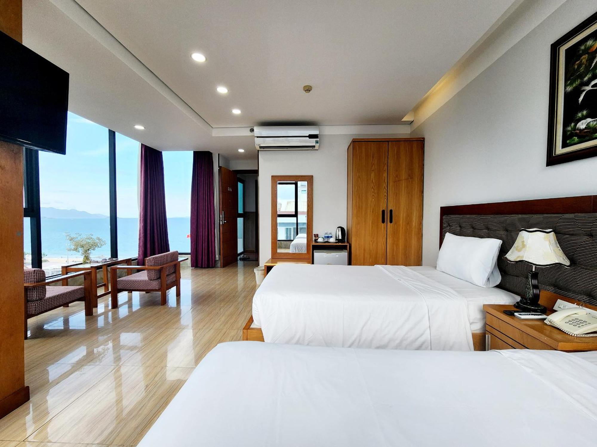 Happy Light Central Nha Trang Hotel Exterior photo